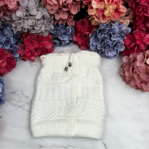 3 in 1 Fleece Lined Beanie Ring Scarf Ponytail Hat - Picture 5 of 16